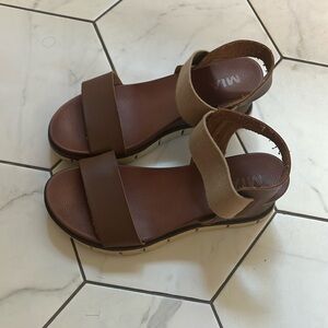 MIA sandals